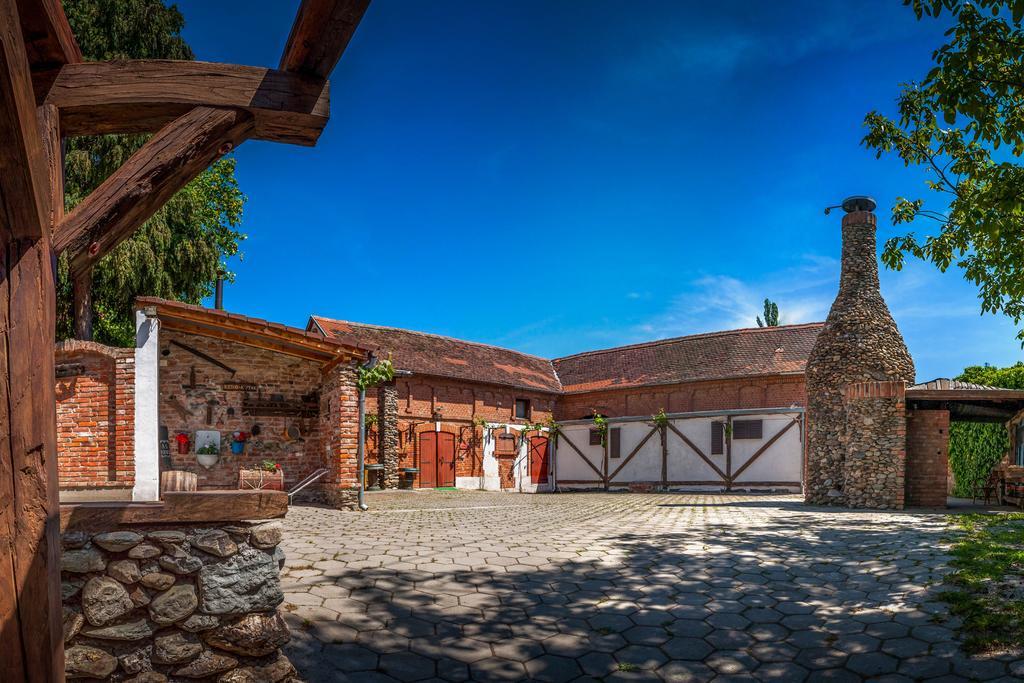 Wellness B&B Winery Sontacchi Kutjevo Dış mekan fotoğraf